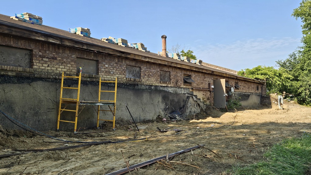 Bentley Little Bulldogs Learning Center - Construction