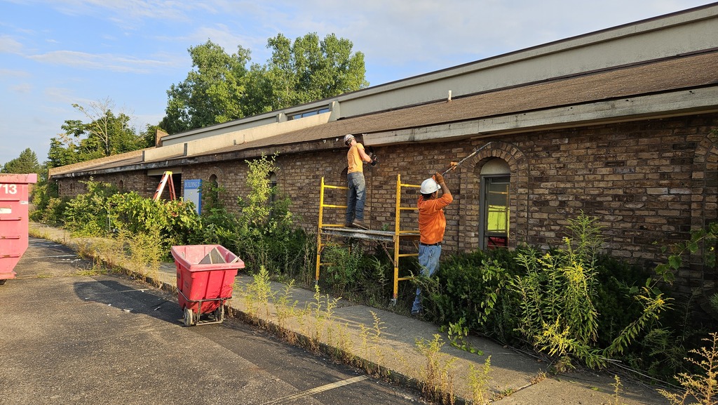 Bentley Little Bulldogs Learning Center - Construction