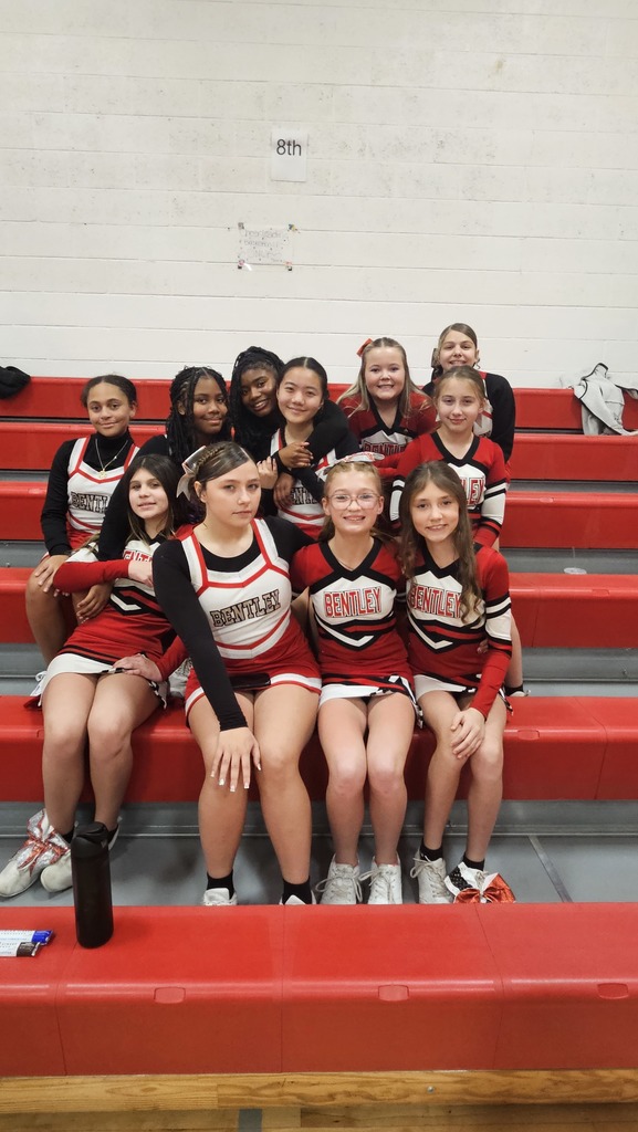 This image shows 7th & 8th grade cheerleading.
