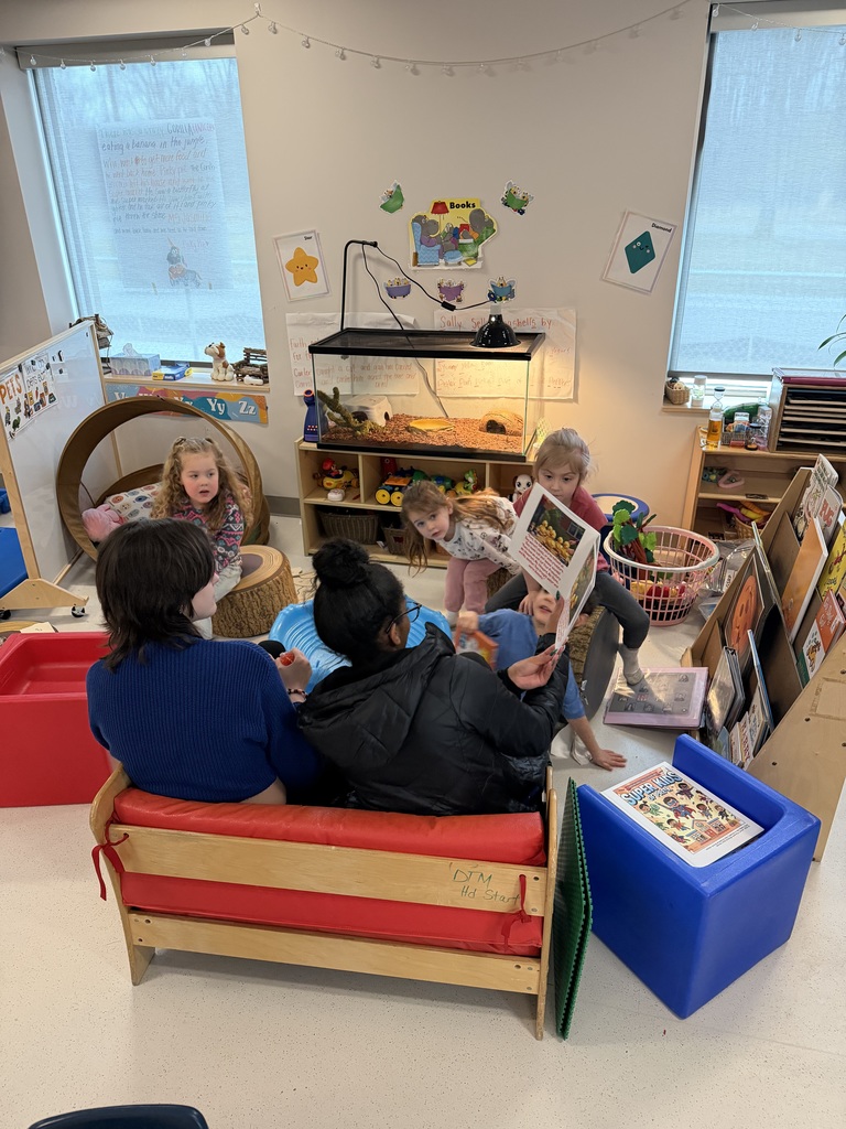 NHS reading at Little Bulldogs 3