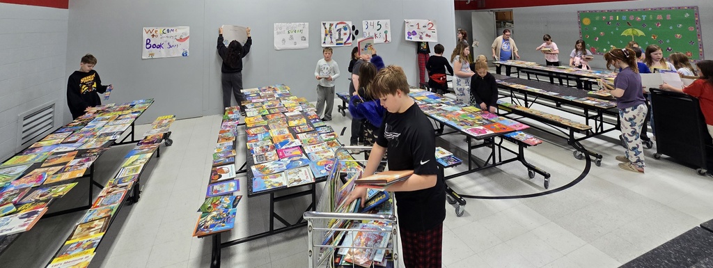 🌎 Trading books and helping the Earth one story at a time!