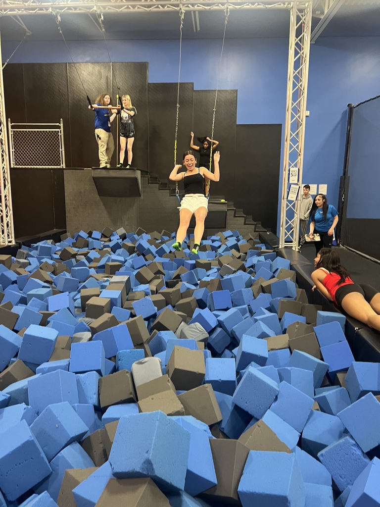 Senior Trip 3