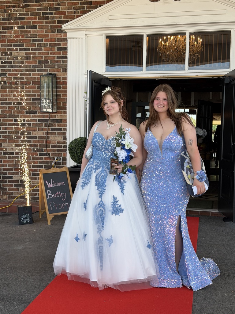 Prom 17 