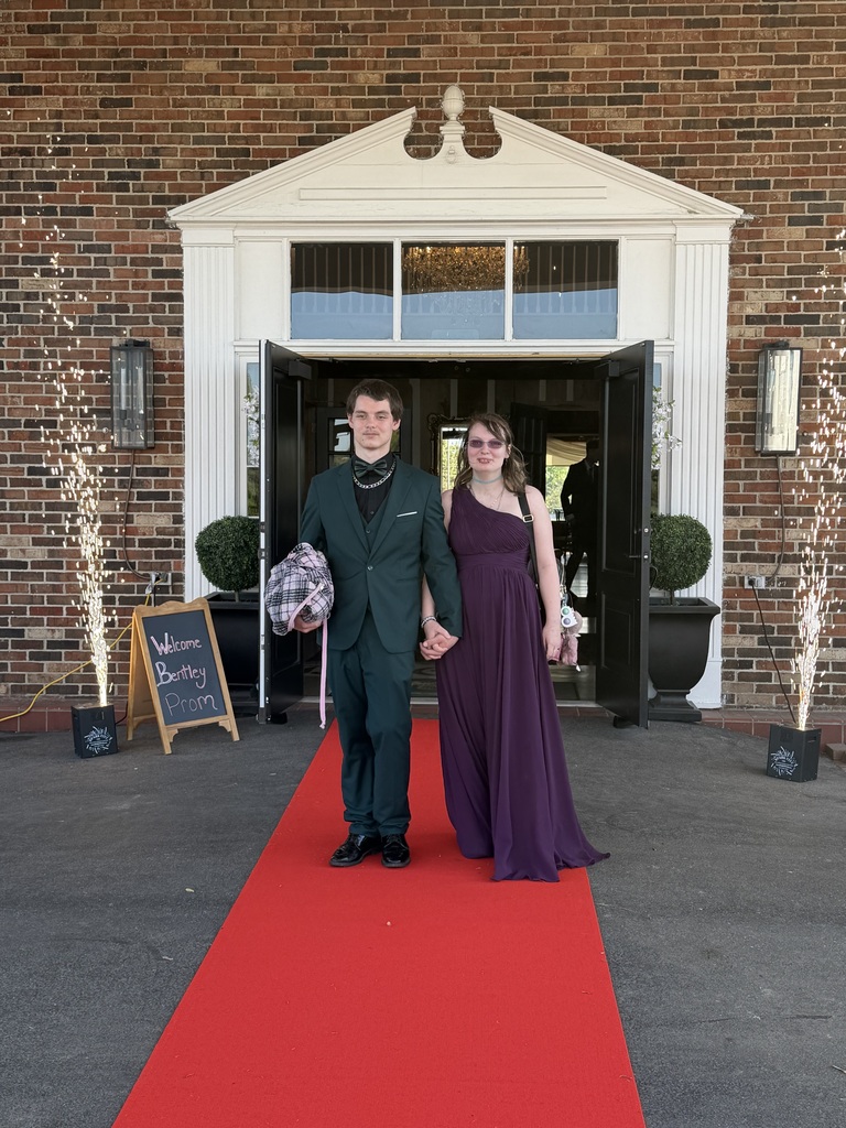 Prom 23 