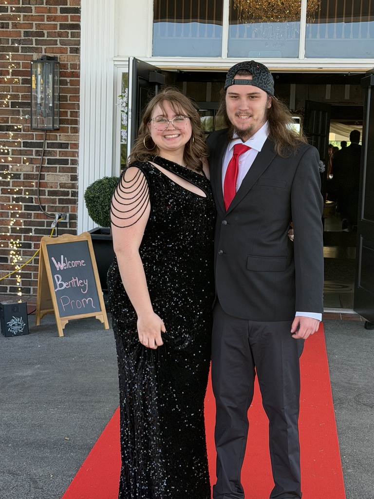Prom 4 