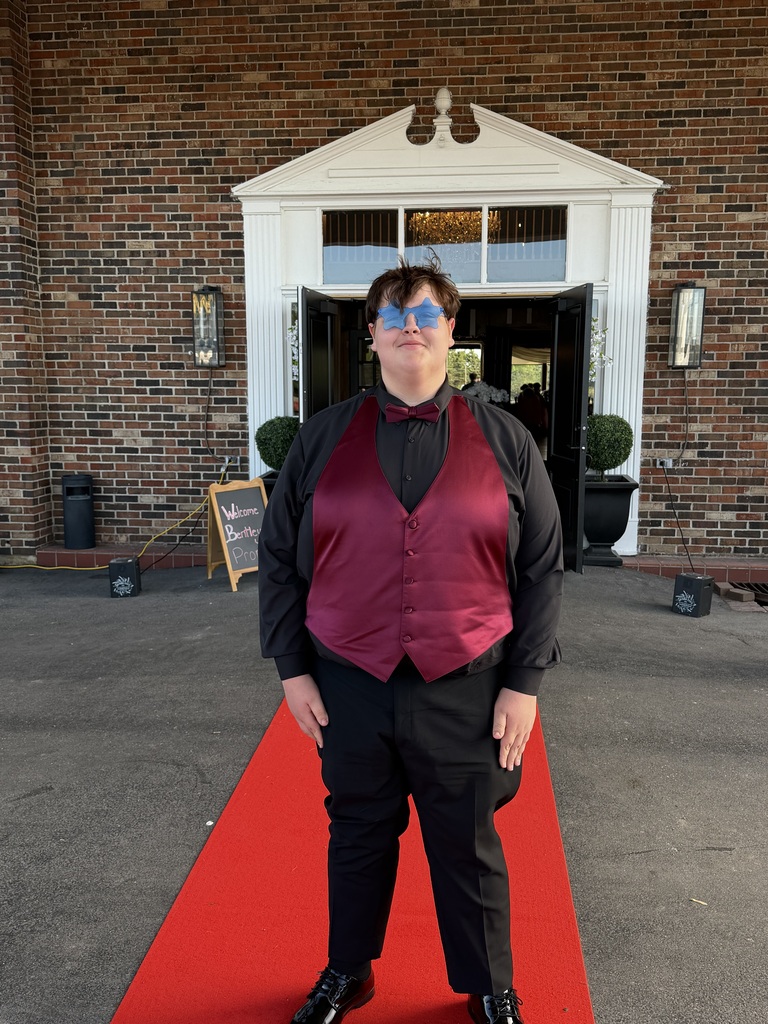 Prom 8 