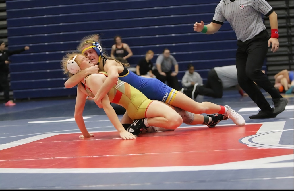 Girls Wrestling at Urbandale