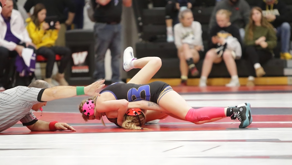 Girls Wrestling at Williamsburg