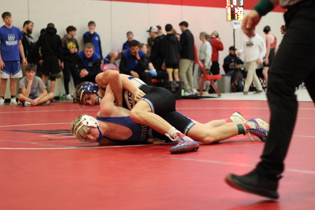 Boys Wrestling at AP