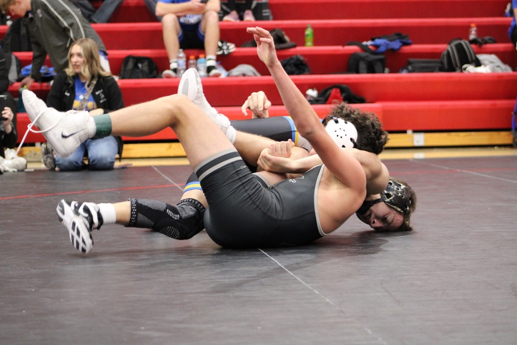 Boys Wrestling at AP