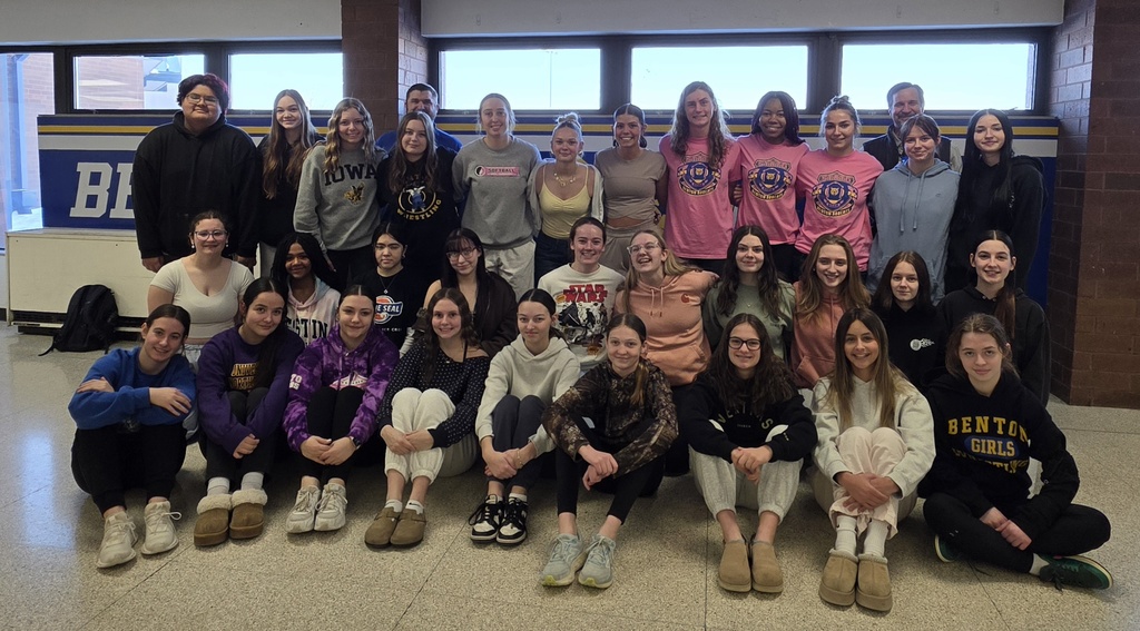 Girls Wrestling Spirit Walk