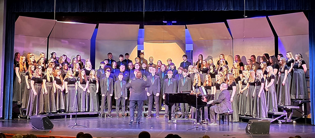 HS Concert Choir
