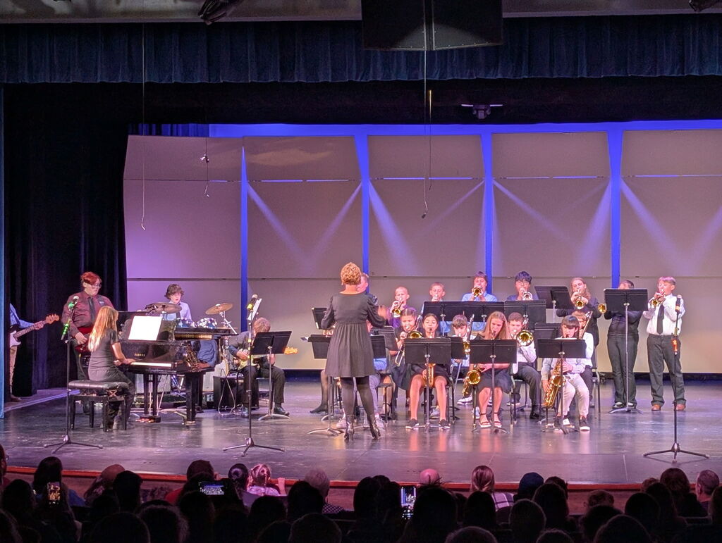 Benton Middle School Band and Choir Concert