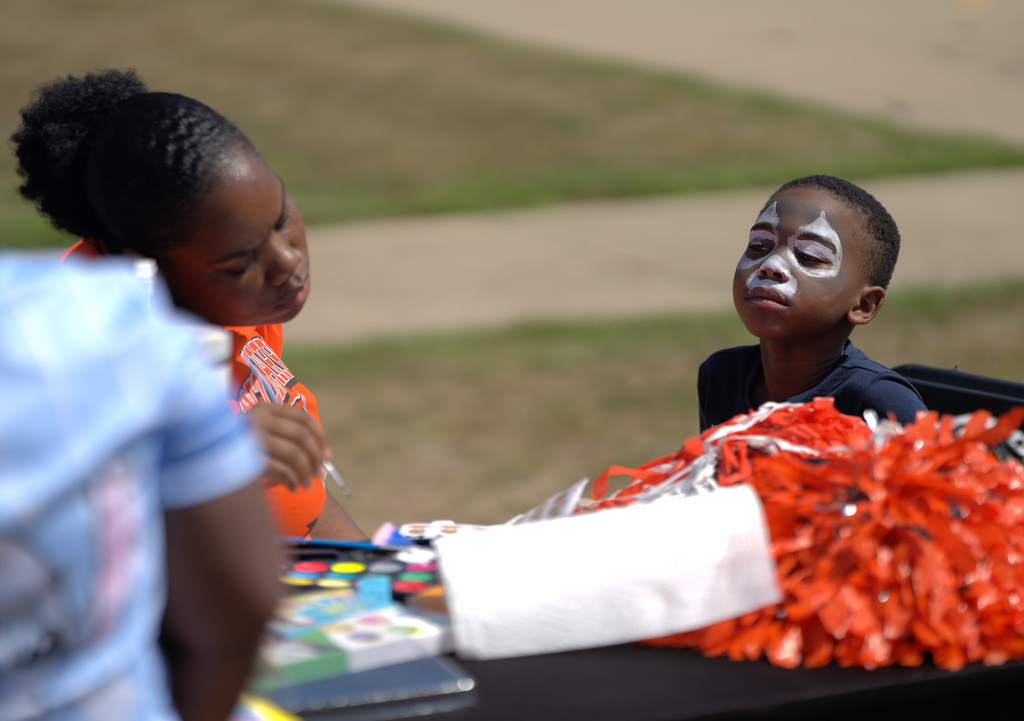 face painting at Back to School bash