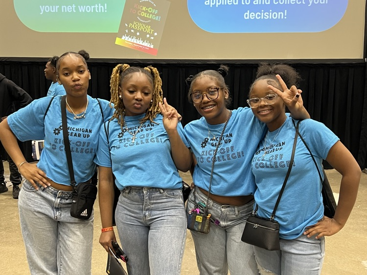 BHHS Students smiling in blue GearUp shirts