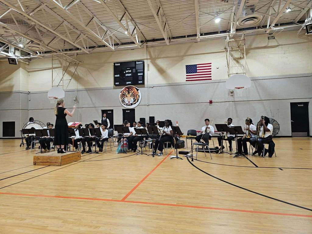 Fair Plain Middle School's Christmas Band Performance!