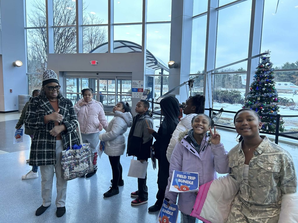 FPE students visited the Air Zoo today and got to do some exciting activities.