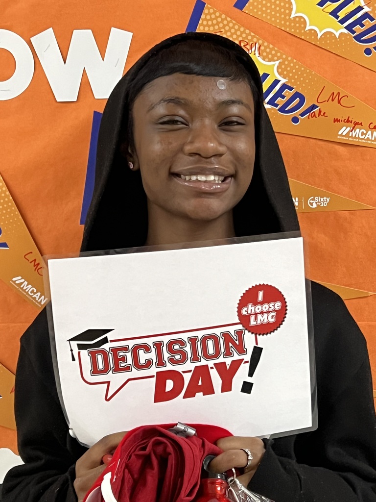 BHHS SENIOR ACCEPTED DURING LMC ONSITE REGISTRATION DAY! 