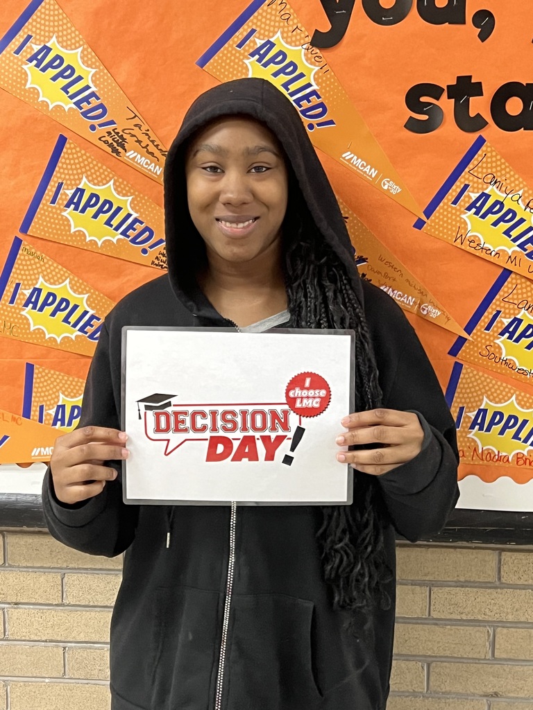 BHHS SENIOR ACCEPTED DURING LMC ONSITE REGISTRATION DAY! 