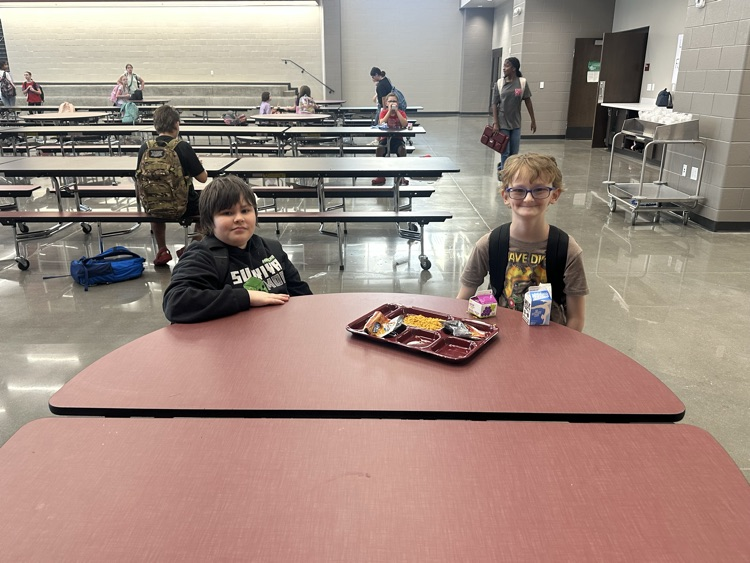 MVMS students