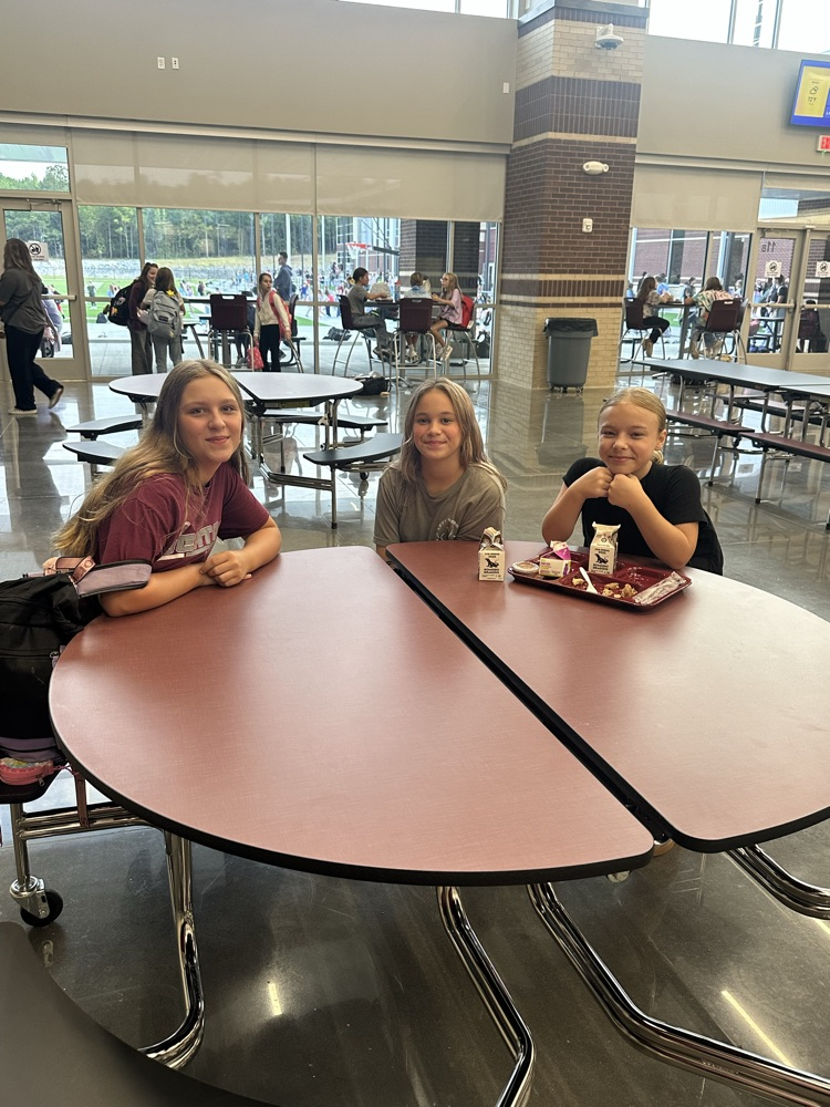 MVMS students