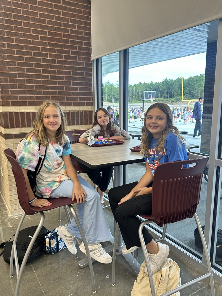 MVMS students