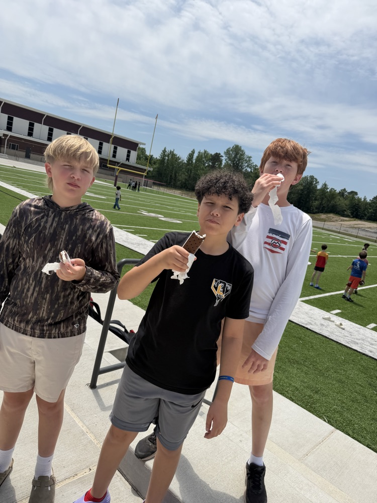 MVMS students 