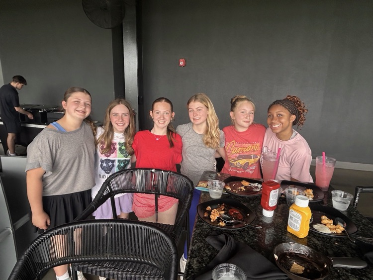 MVMS students 