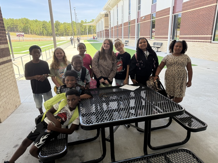 MVMS students