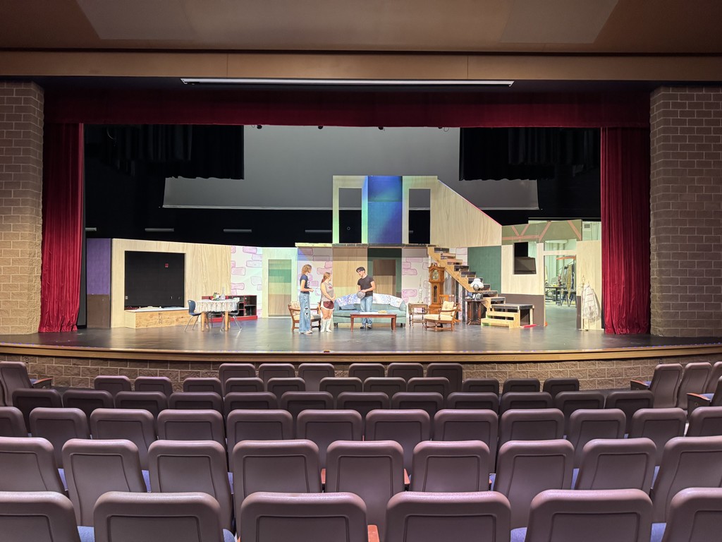 Students work on the set for Arsenic & Old Lace, premiering on Oct. 30.