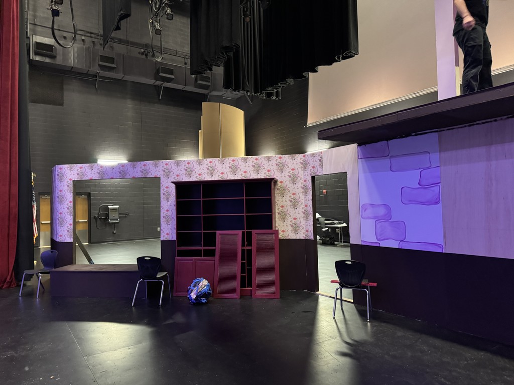 Students work on the set for Arsenic & Old Lace, premiering on Oct. 30.