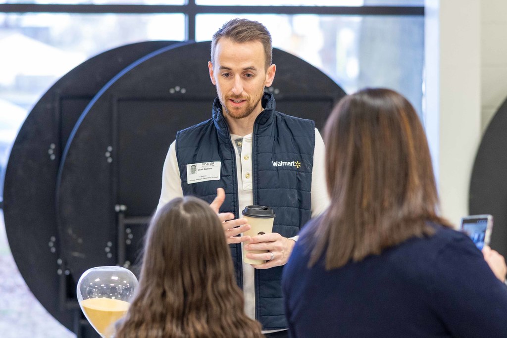 Walmart Associate Speaking to Thomas Jefferson Leadership Academy Students