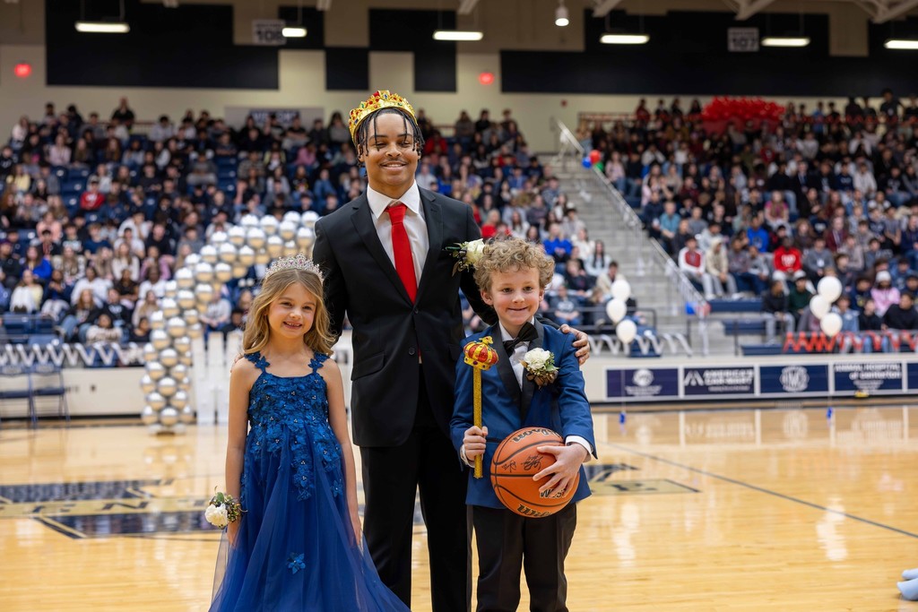 BWHS Color's Day King and Pages