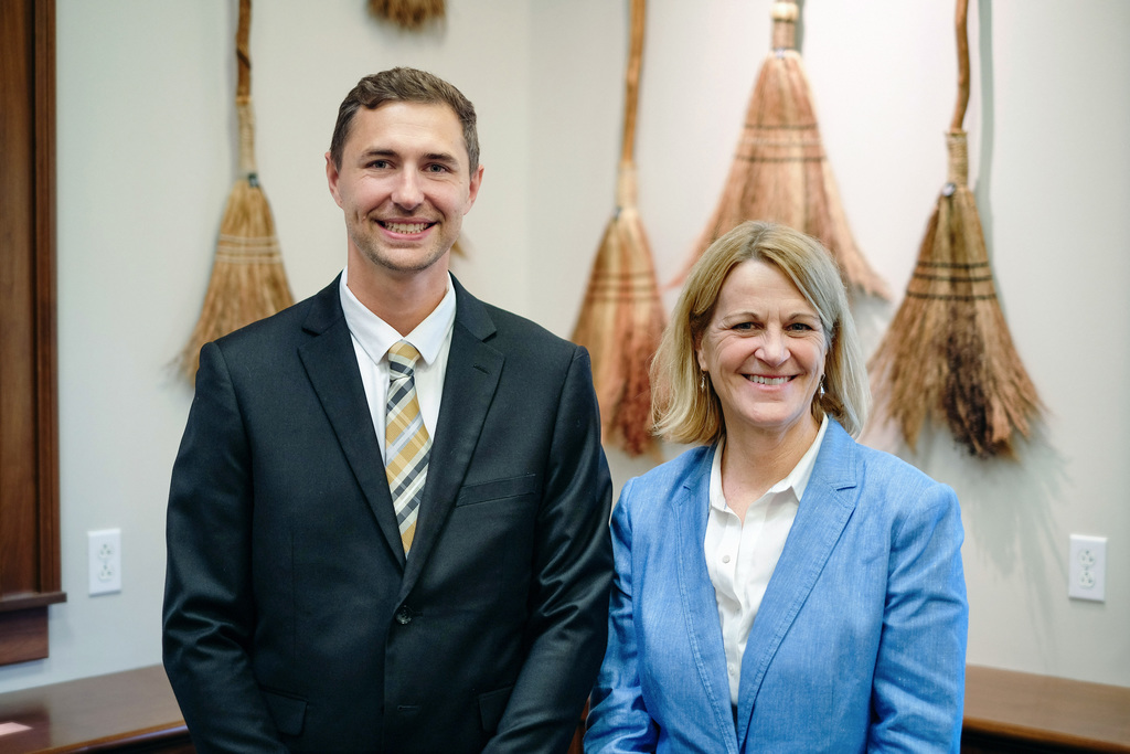 Dr. Neaves Meets with Dr. Nixon