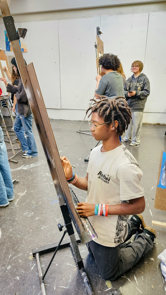 Art 1 and Media Arts Classes participating in the EKU Open Art Studio