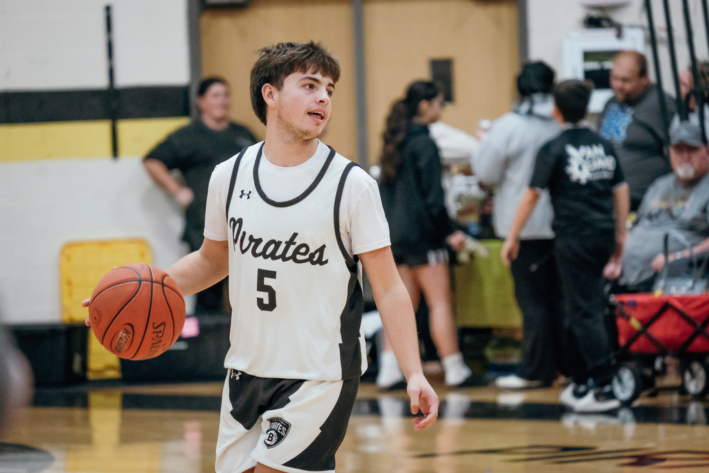 Pirate Panorama Basketball Game