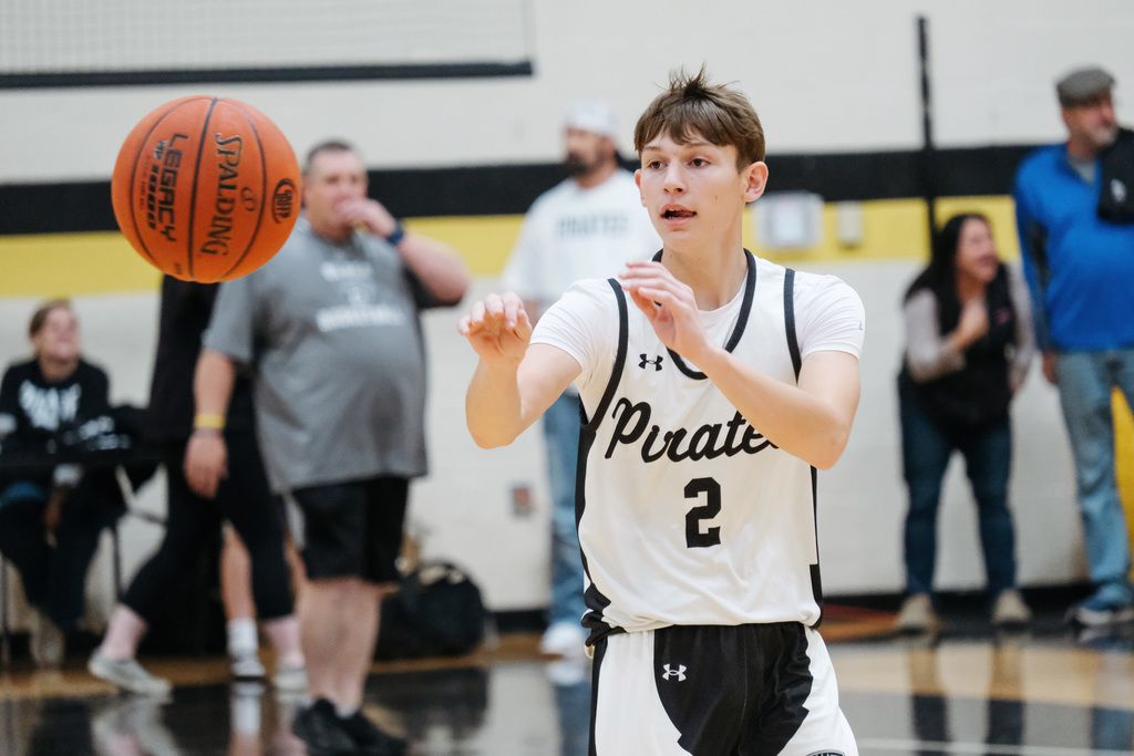 Pirate Panorama Basketball Game