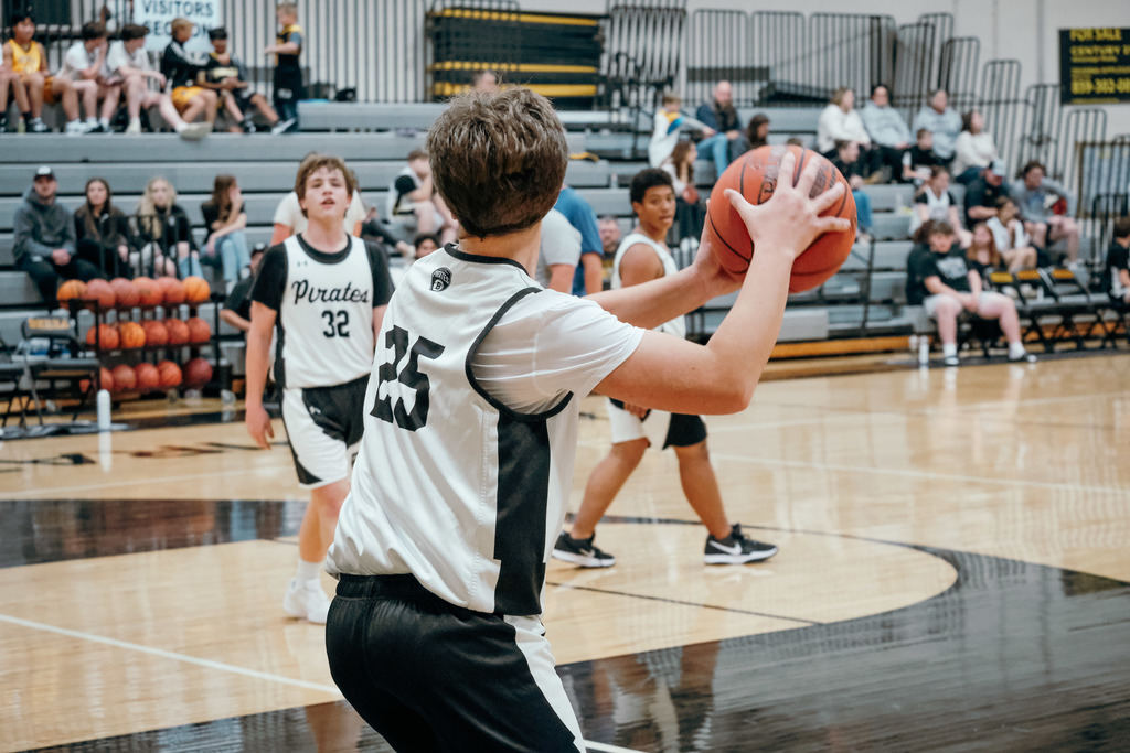 Pirate Panorama Basketball Game