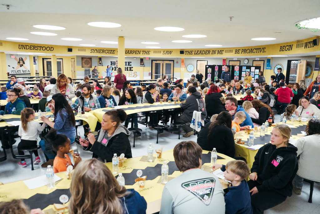 Charlie Brown Thanksgiving