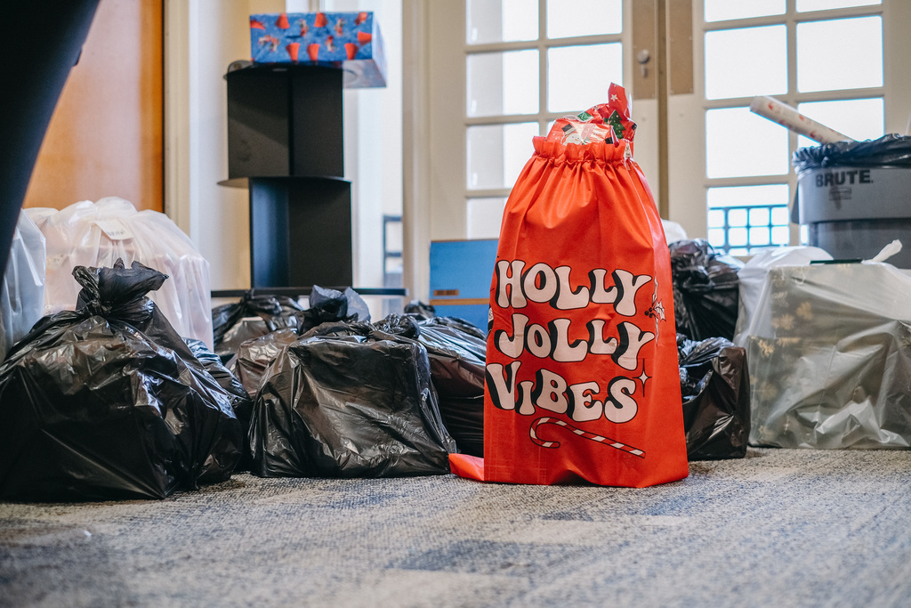 Berea College Gift Drive Wrapping Party