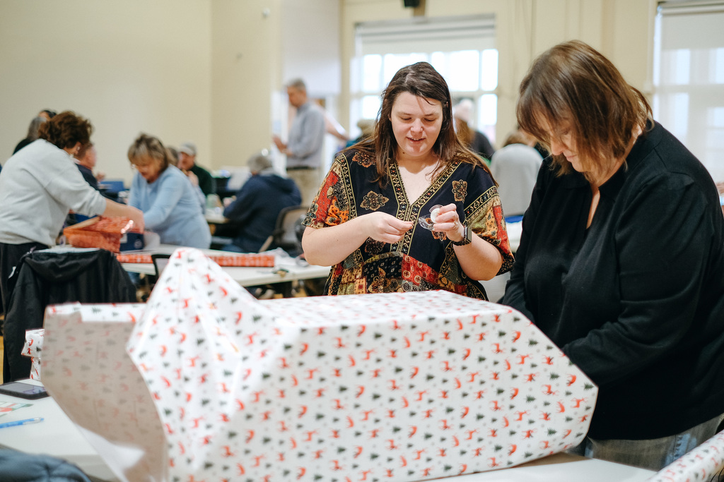 Berea College Gift Drive Wrapping Party