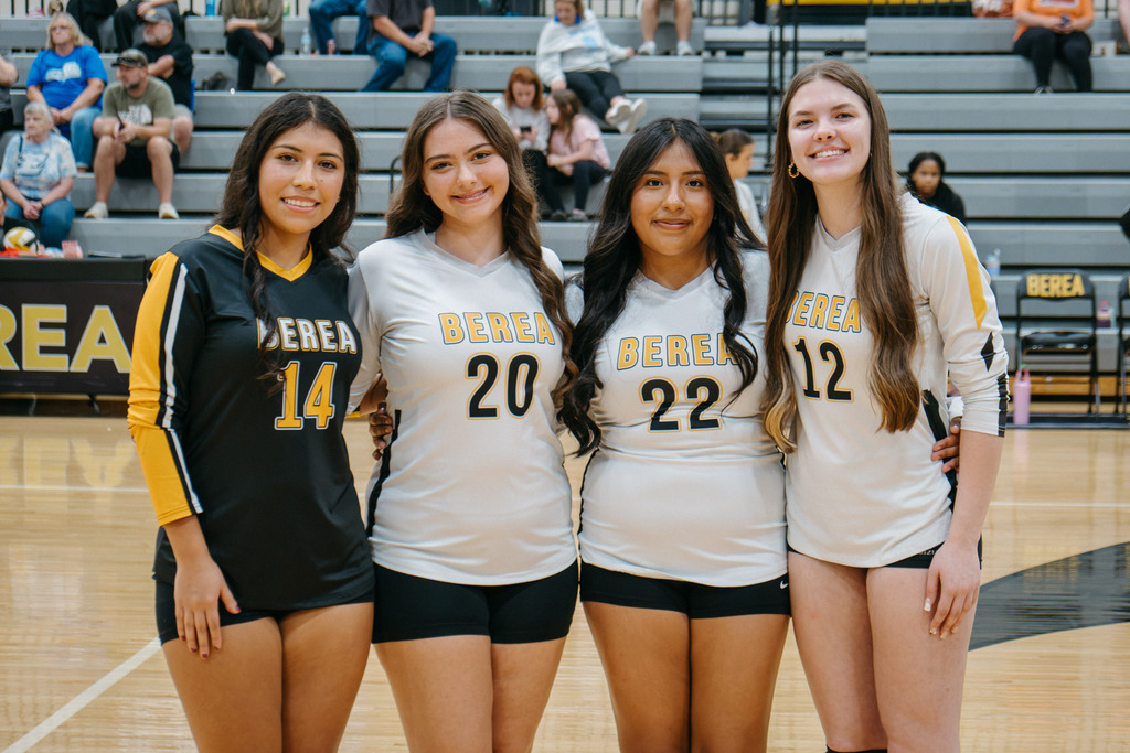 Seniors from the Berea Pirates Volleyball Team Pose for Photos on their Senior Night