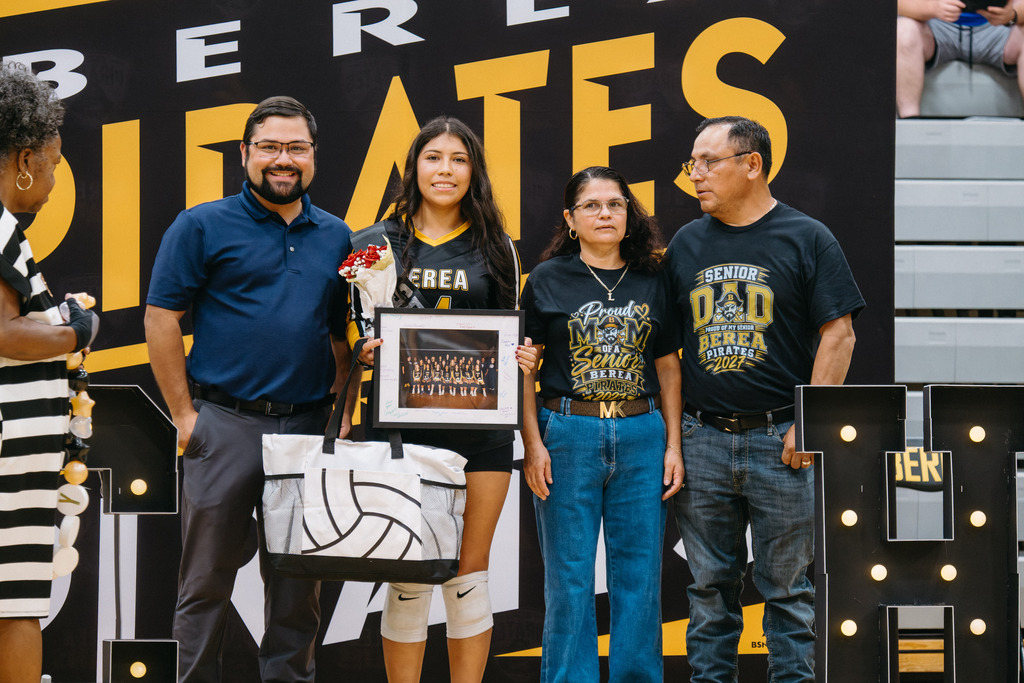 Seniors from the Berea Pirates Volleyball Team Pose for Photos on their Senior Night