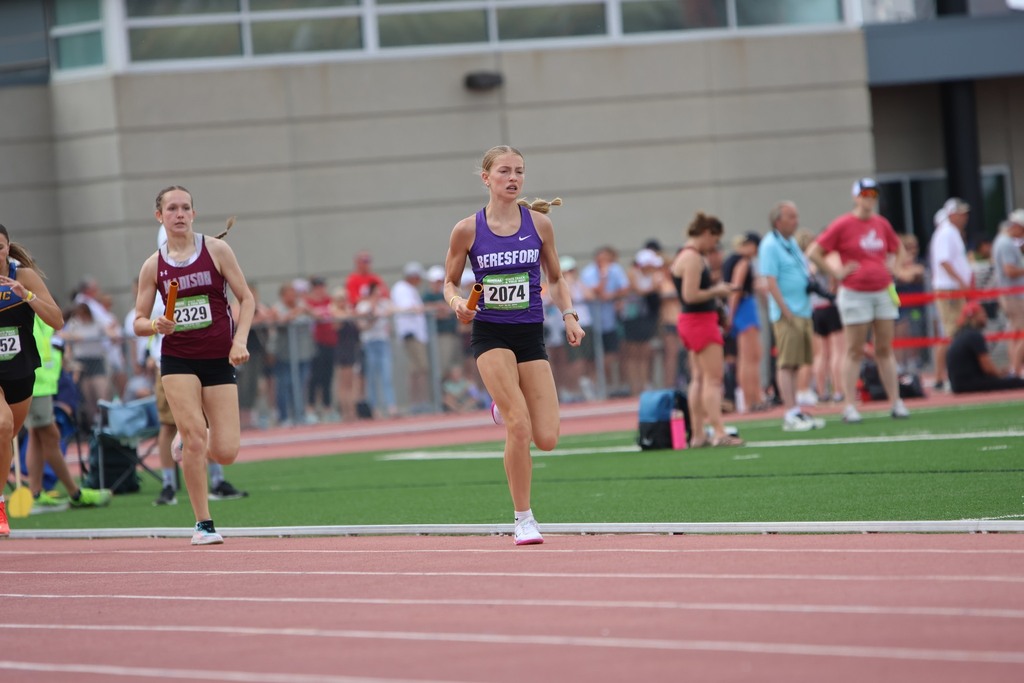 relay runner