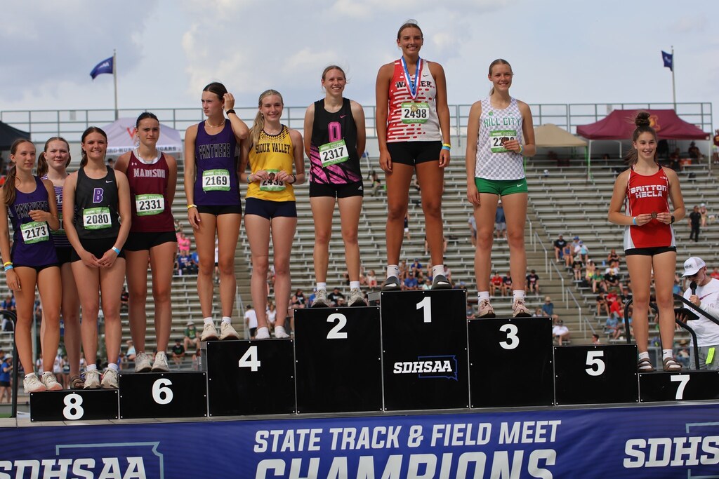 high jump podium