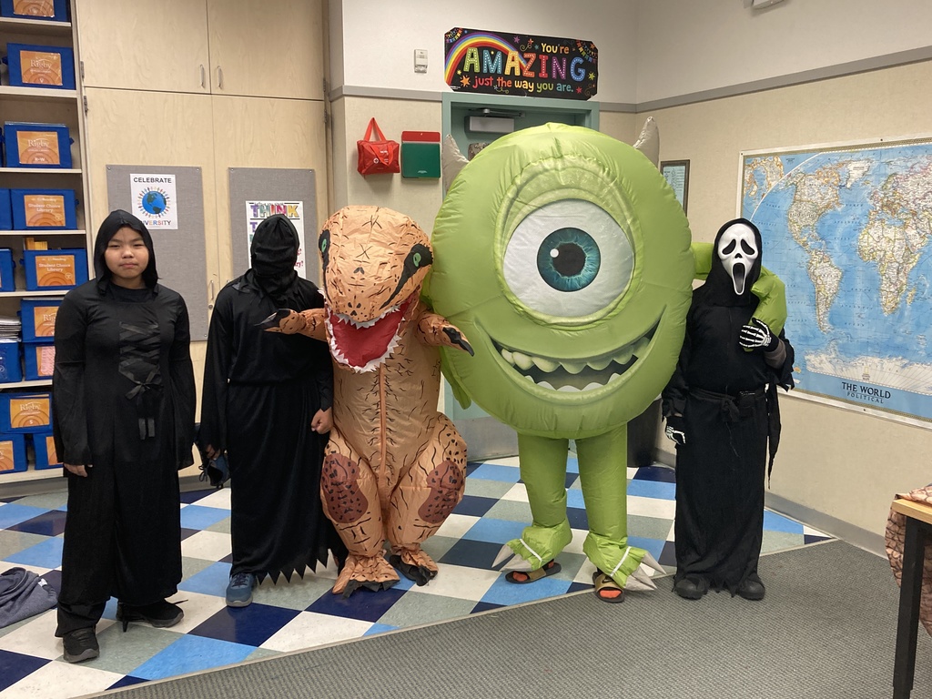 6th graders Teller school Alaska Costumes