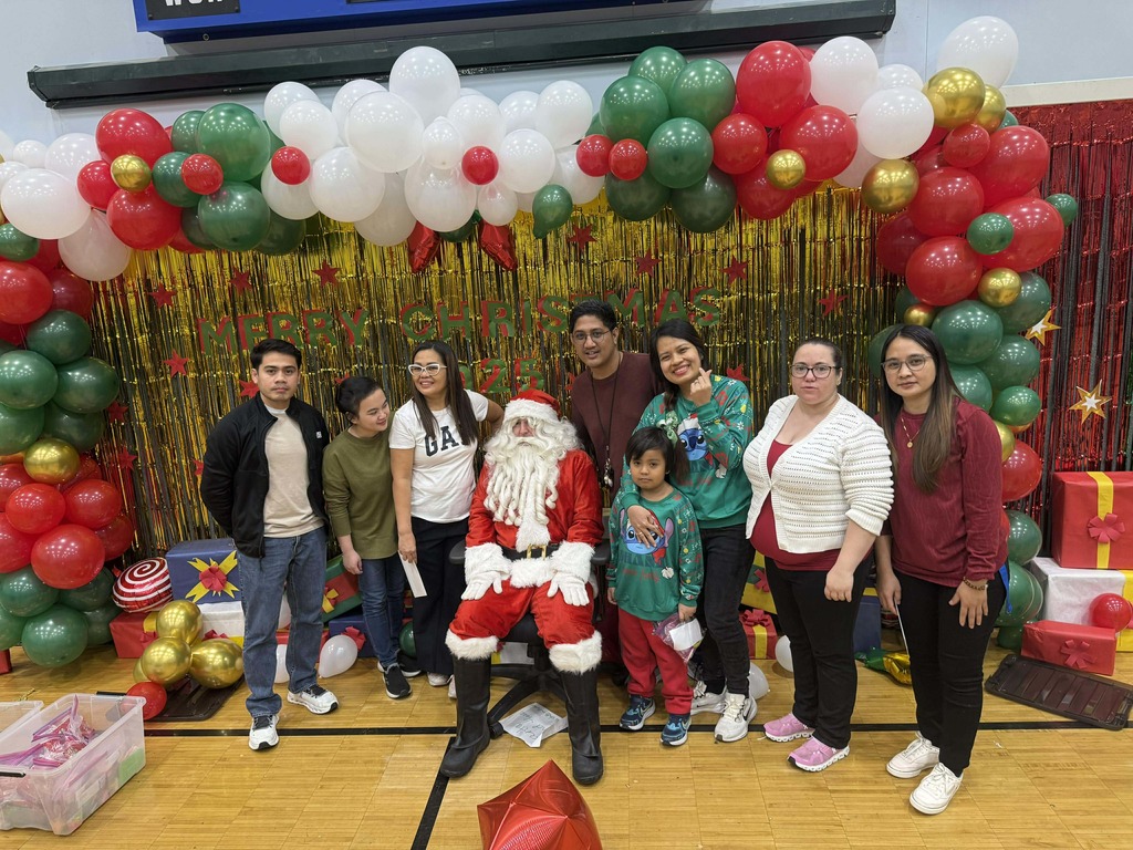 Santa Teller alaska 2025 15