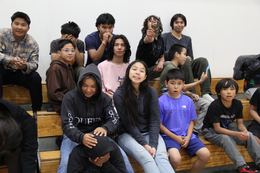 Pep Rally Crowd Pictures XC Elementary invintational Nome Teller