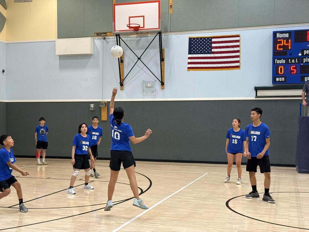 Aubrina about to spike