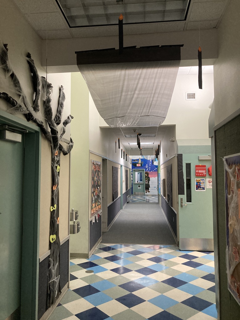 Halloween Hall Decorations 1